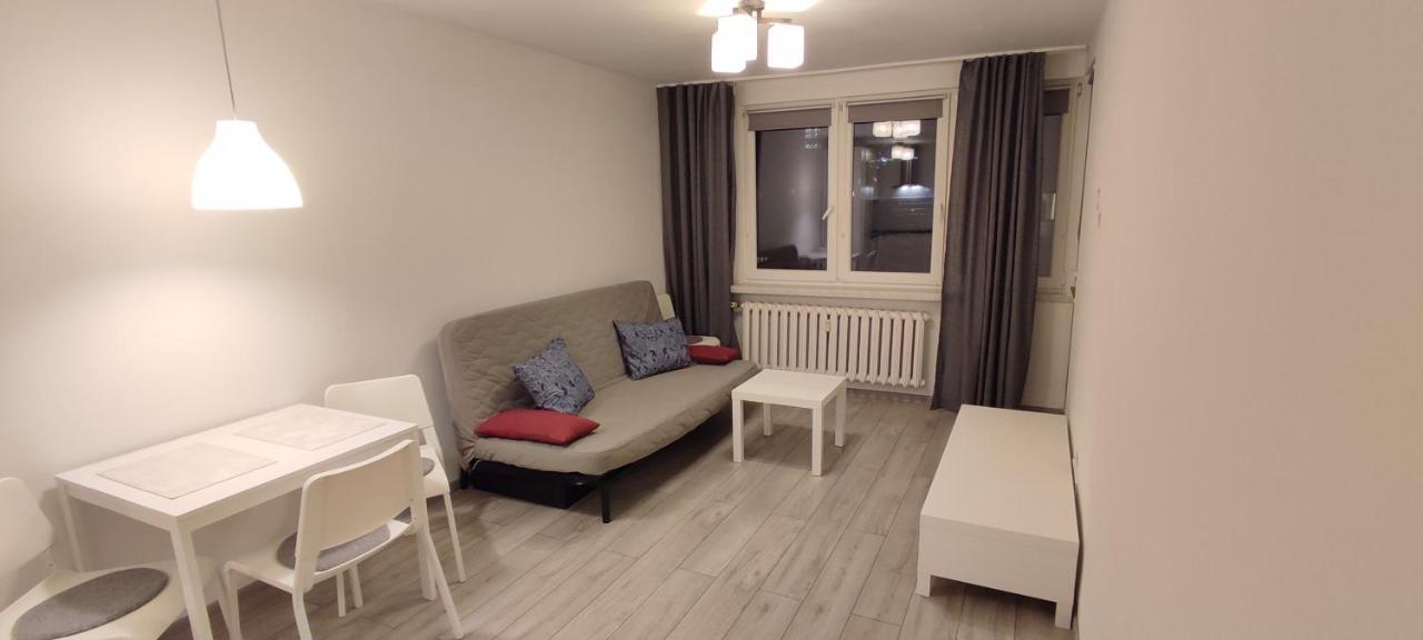 Top Apartamenty Centrum - Metro Rondo Onz Varsóvia Exterior foto