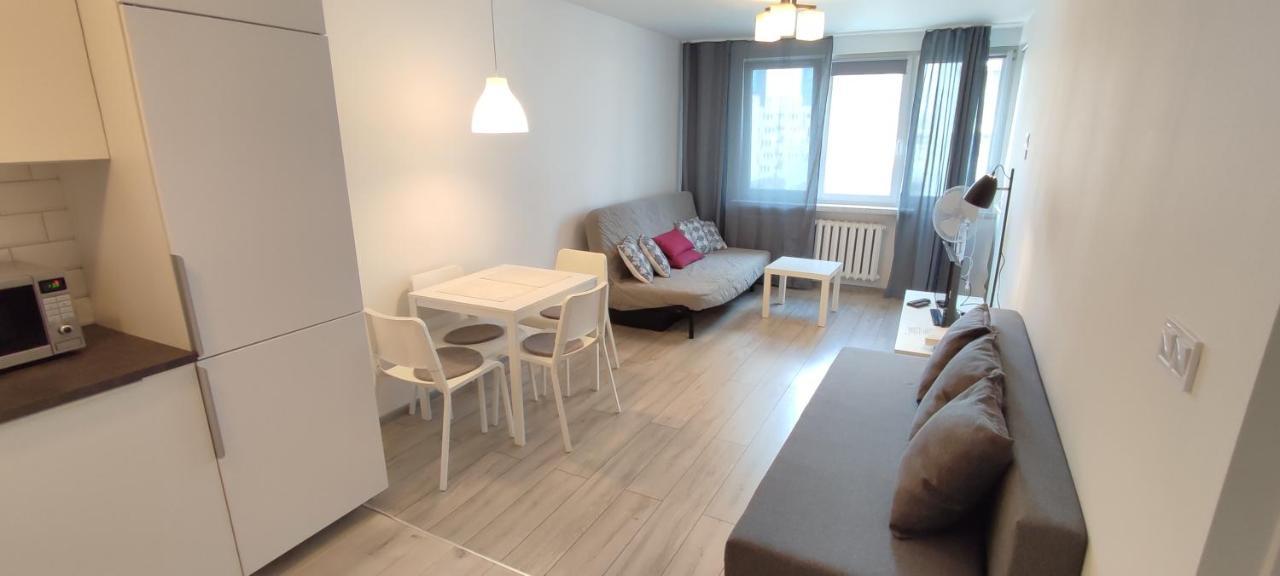Top Apartamenty Centrum - Metro Rondo Onz Varsóvia Exterior foto