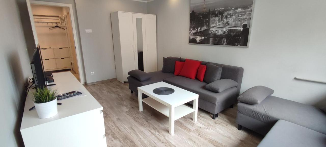 Top Apartamenty Centrum - Metro Rondo Onz Varsóvia Exterior foto