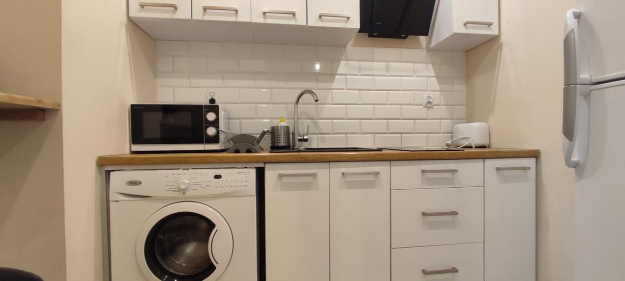 Top Apartamenty Centrum - Metro Rondo Onz Varsóvia Exterior foto